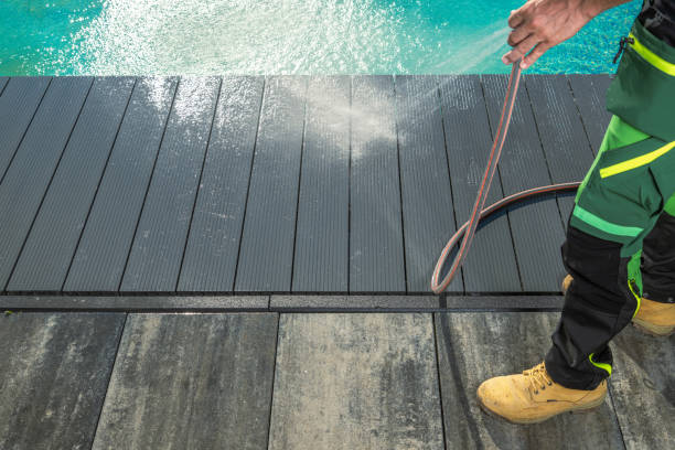 Best Residential Pressure Washing Services  in Camanche, IA